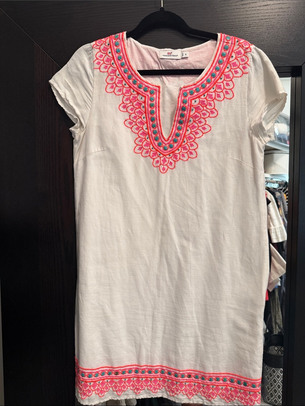 Vineyard Vines White Shift Dress with Pink and Turquoise Embroidery